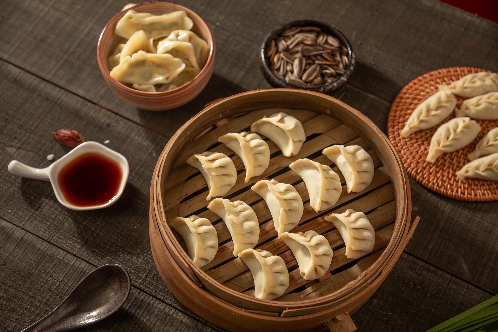 有关春节的特色饮食