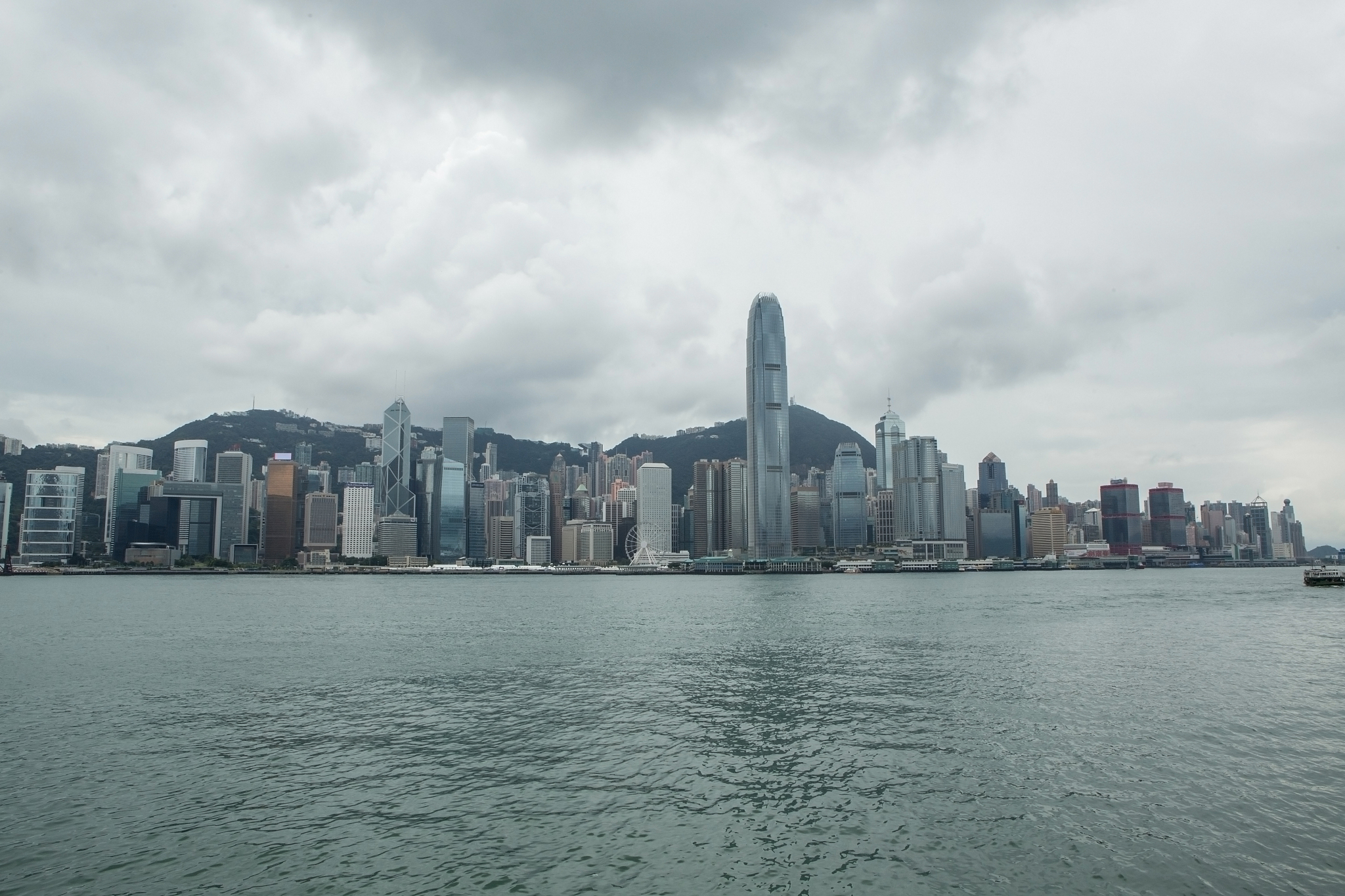 hong kong skyline, overcast day