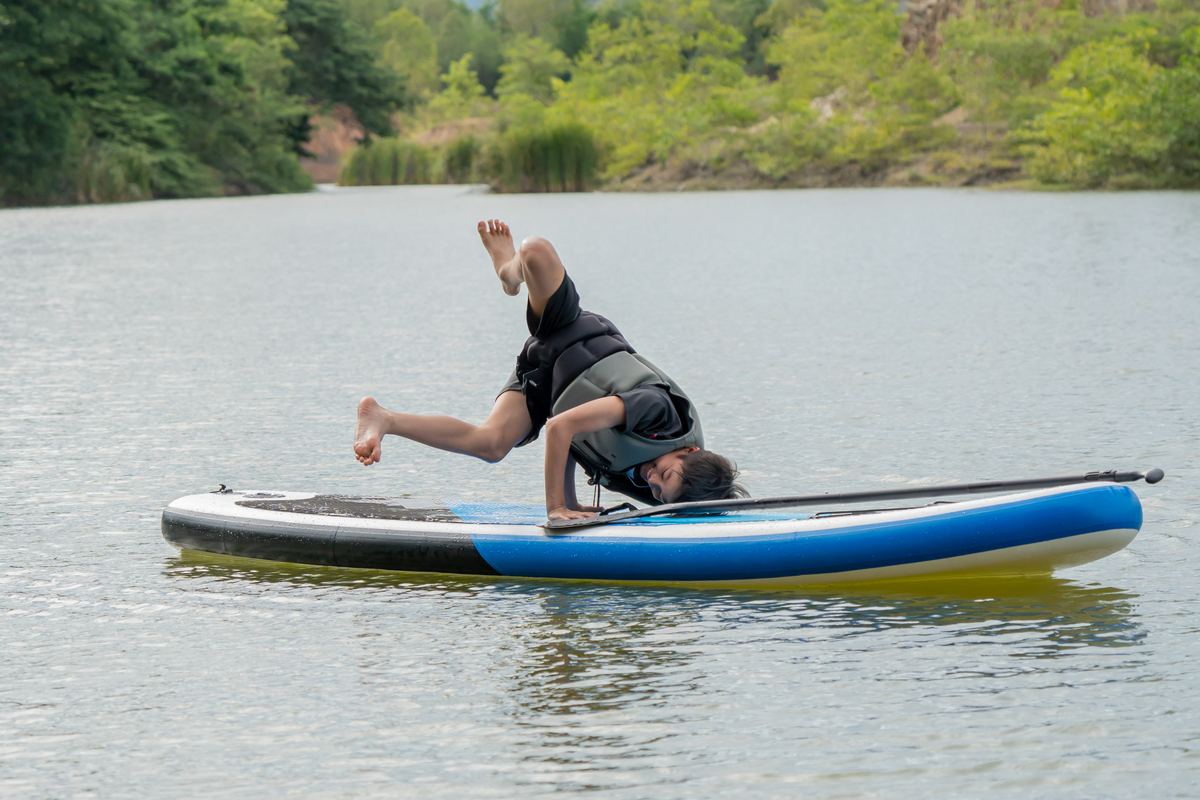 激流划船：舒适设施、安全保障，尽享快乐体验