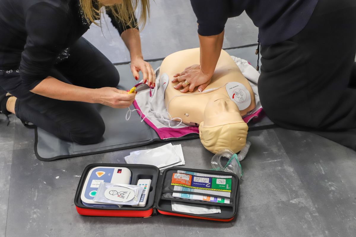 心脏瓣膜病术后护理：从生命体征监测到心理支持