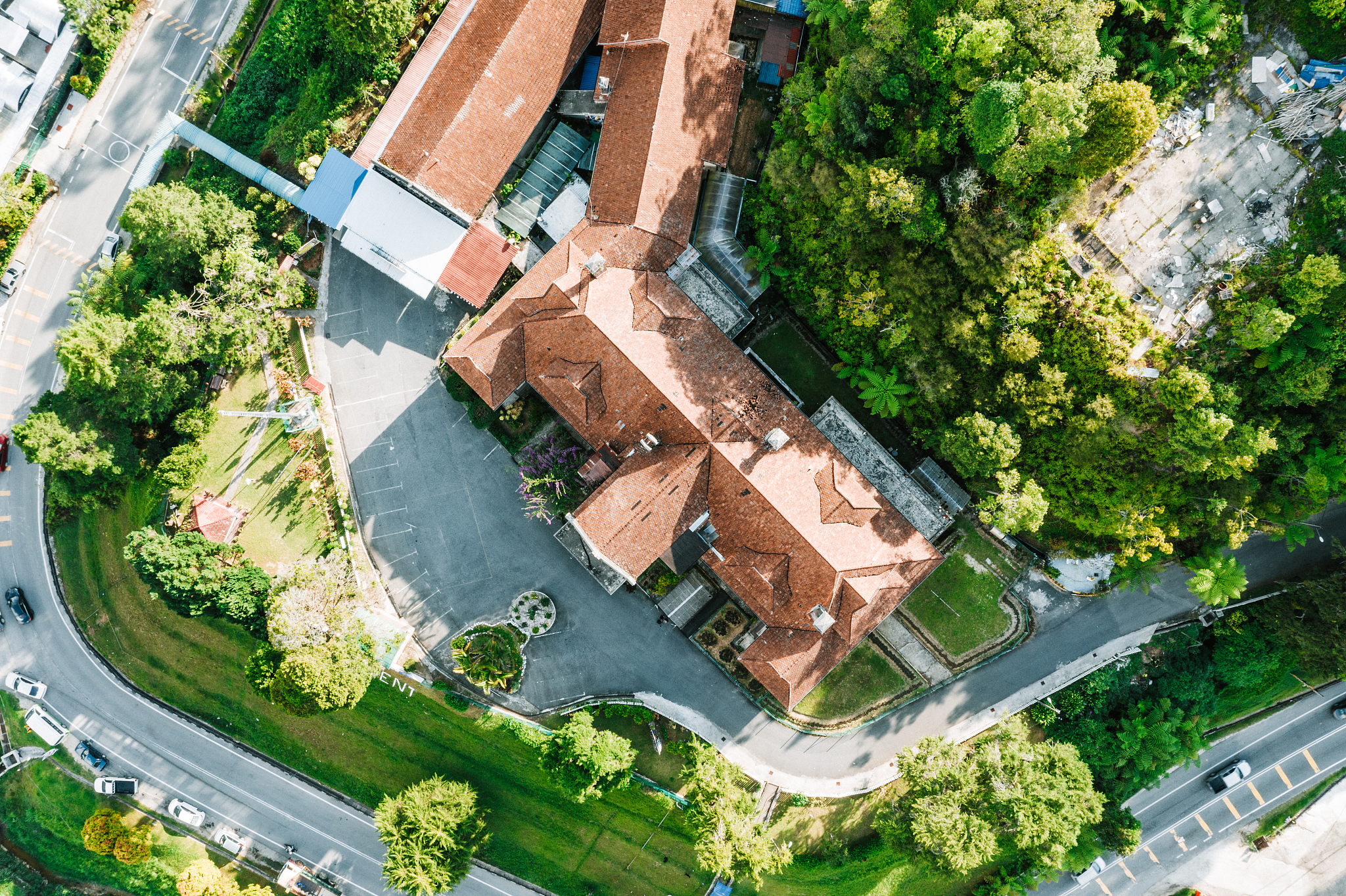 中等职业学校非机动车和机动车的比例