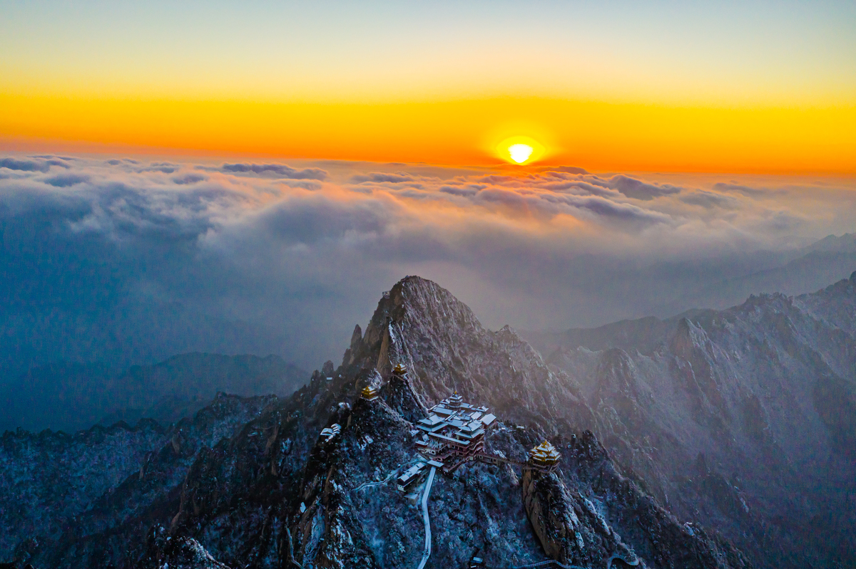 爬河南老君山需要多长时间