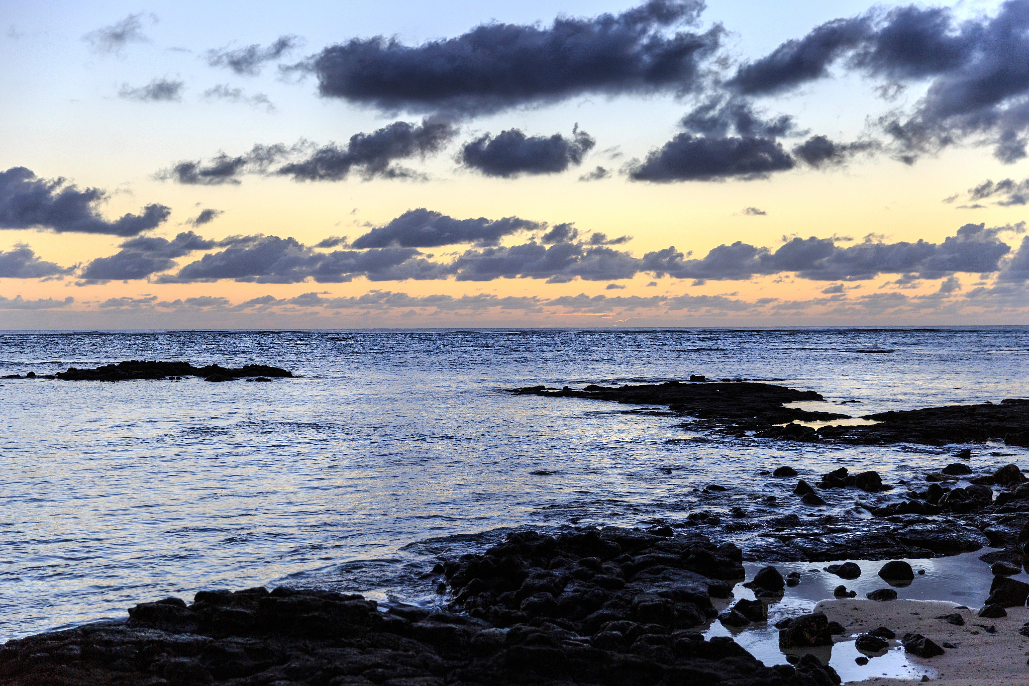 写一篇关于同桌的小说