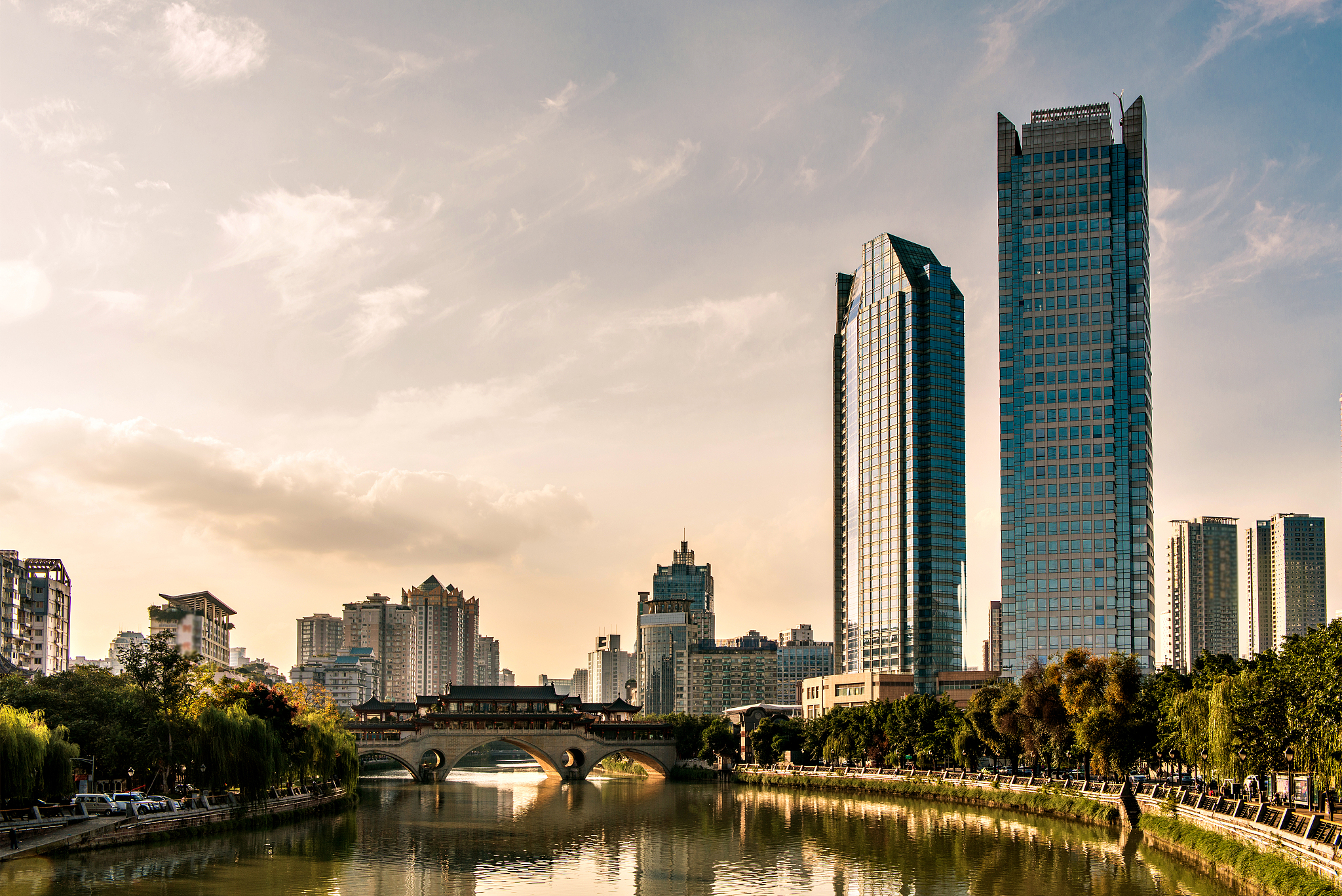 成都建筑专业那个好