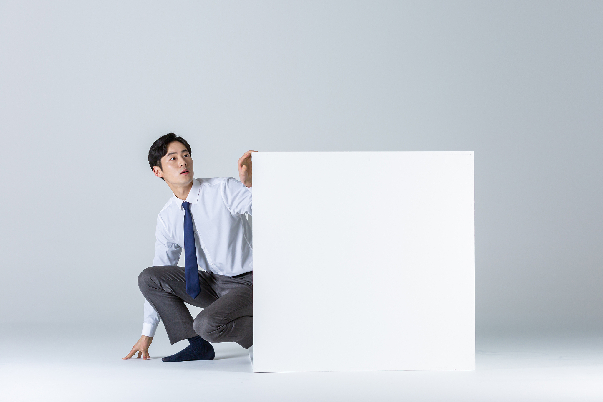 在贵州省读美发与形象设计专业可以去哪些学校