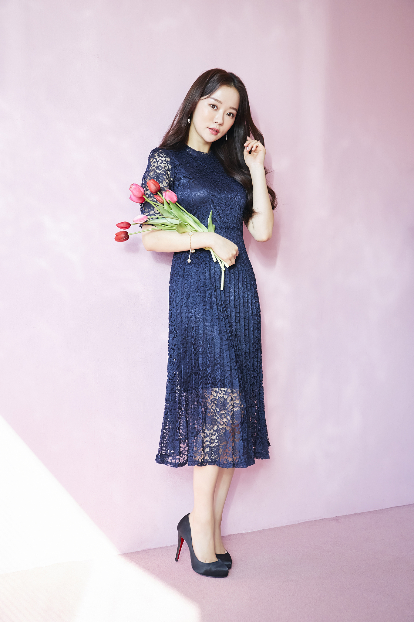 我是一名小红书穿搭女装连衣裙博主