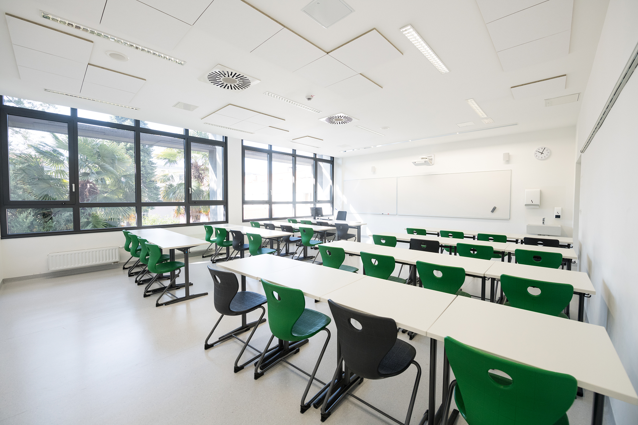 贵州省邮电学校招生：优势、专业和发展前景