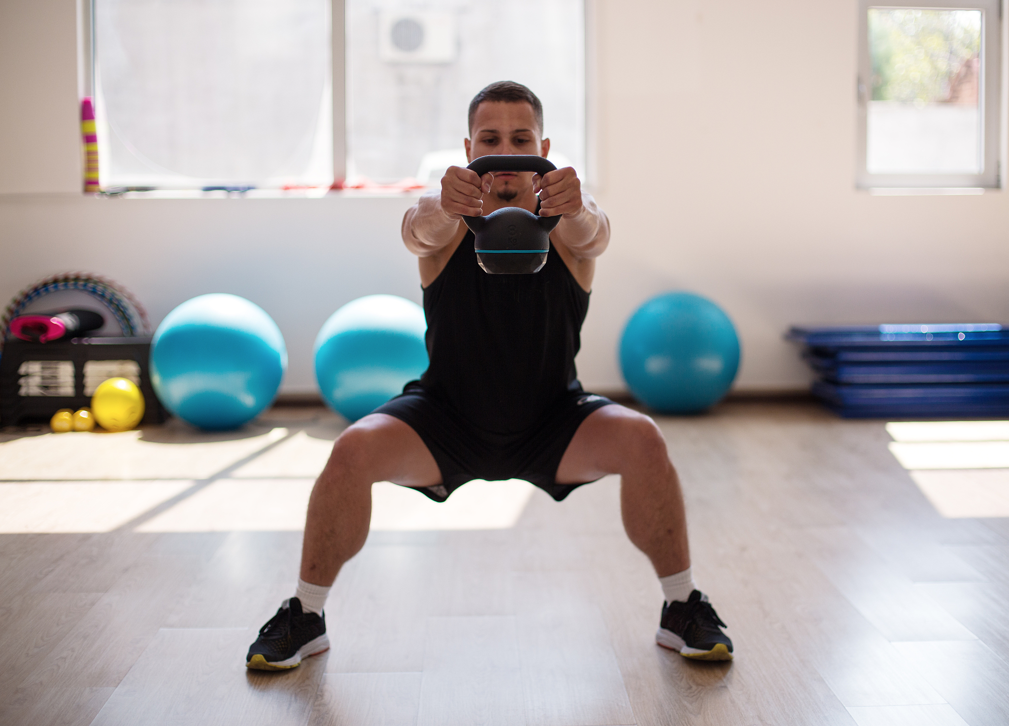 如何提升172cm，70kg的身材爆发力？深蹲硬拉高翻数据分析