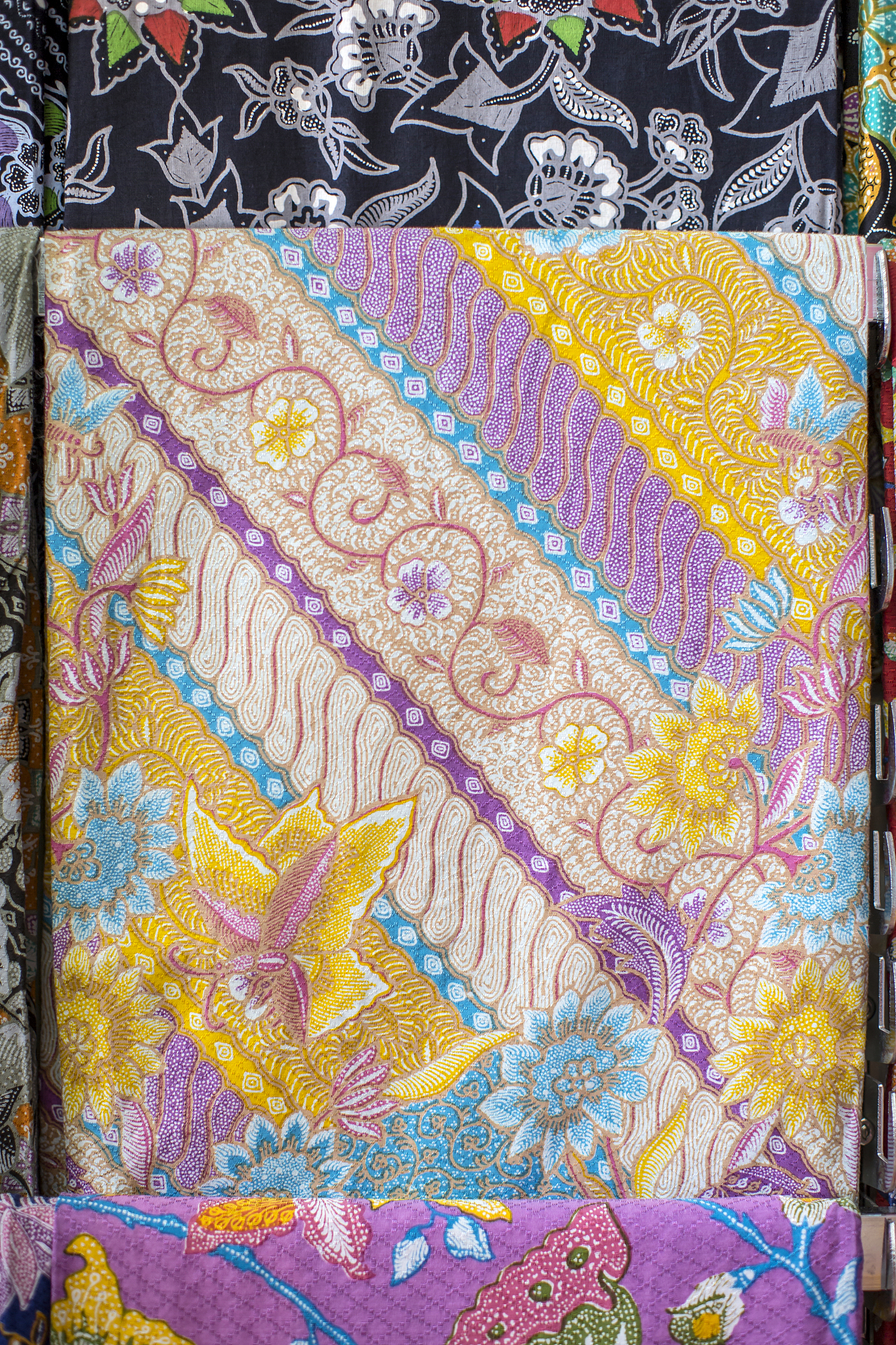 纺织品装饰艺术设计专科专业怎么样？