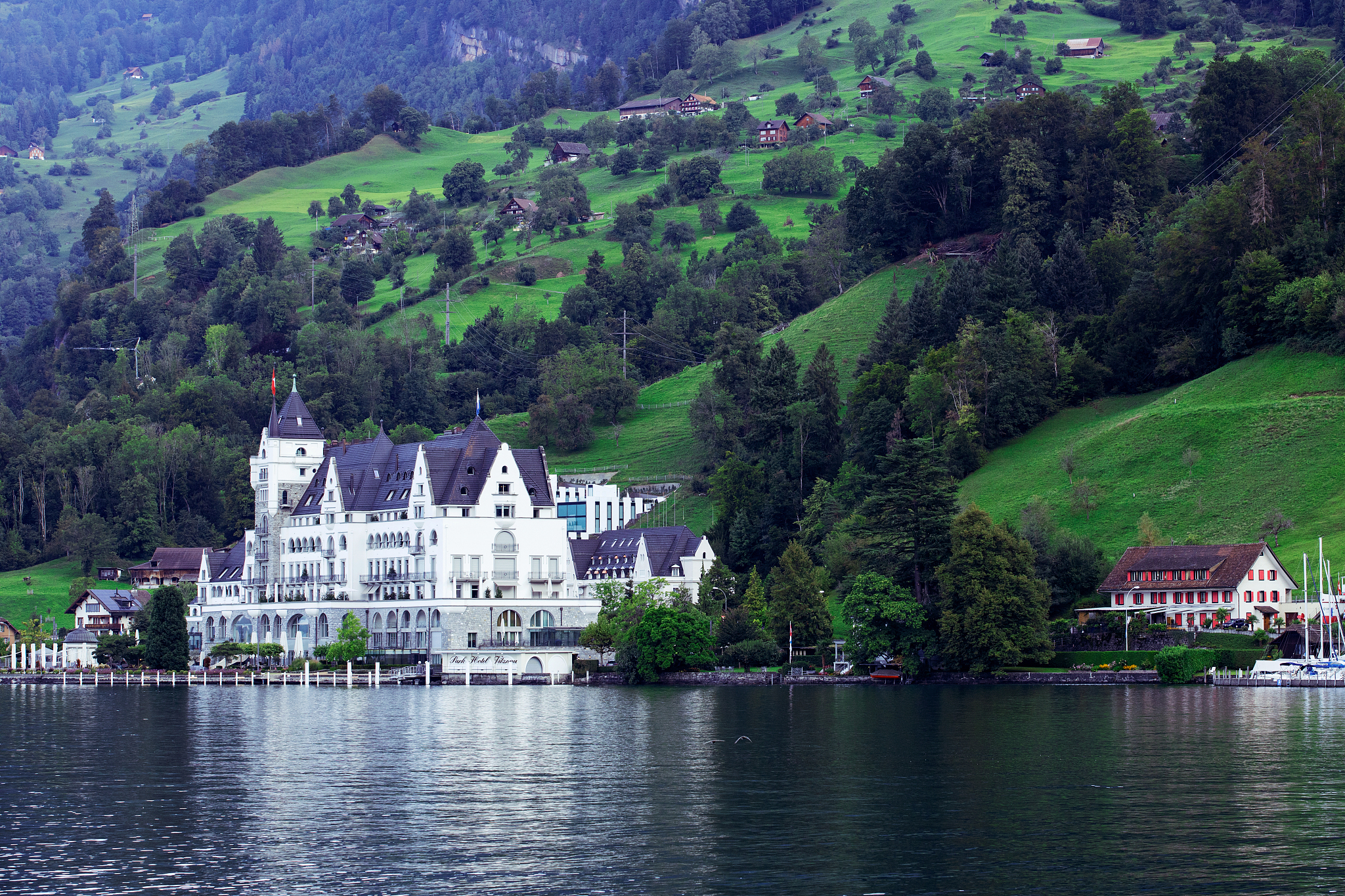 2211786403：写一段为什么我想去奥地利旅游的300个单词的演讲稿