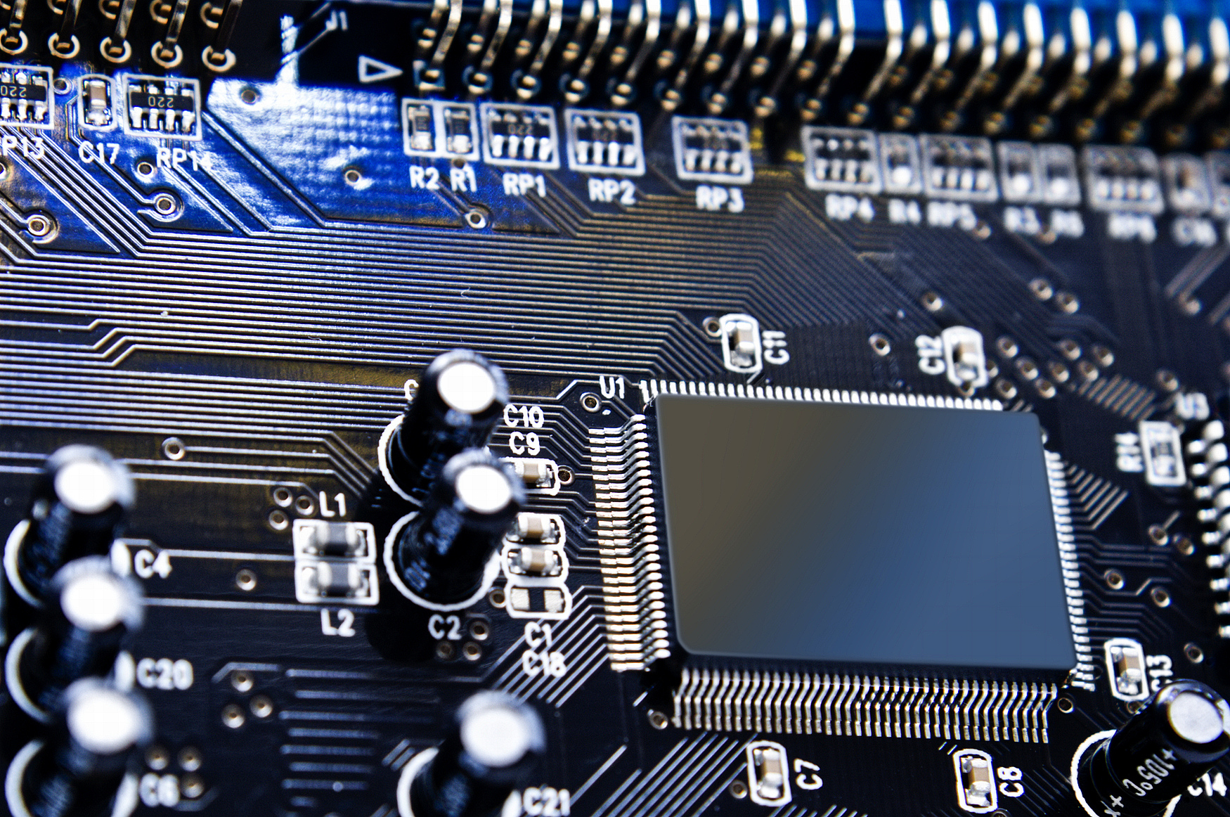 raid控制器怎么加在主板上