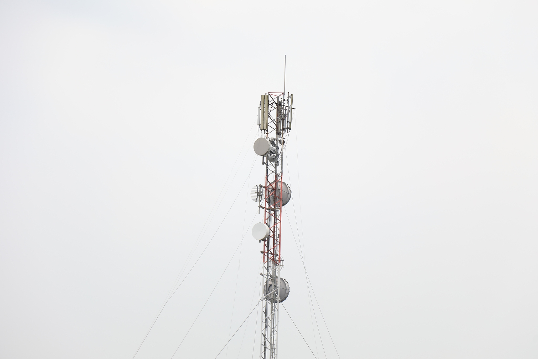 networks 3g, 4g and 5g tower