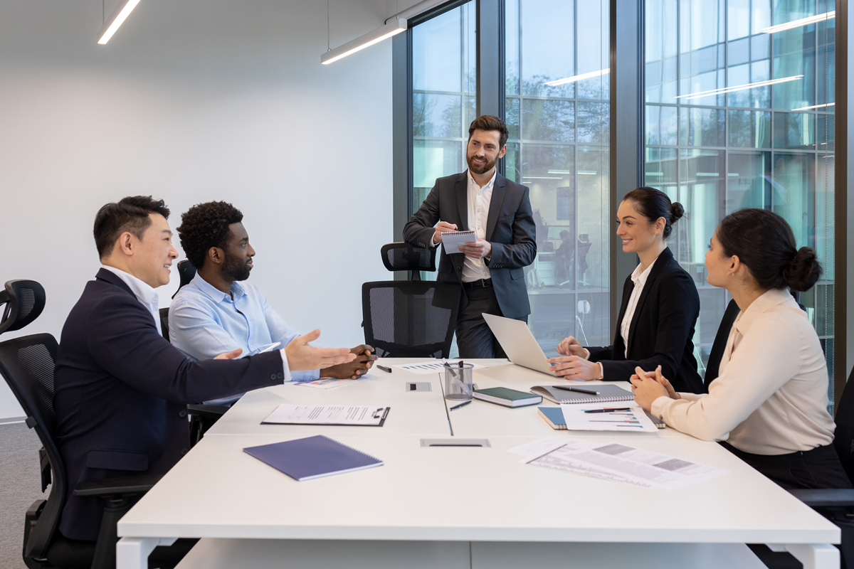 会议结束后的真相：案子昭然若揭，解决方案呼之欲出