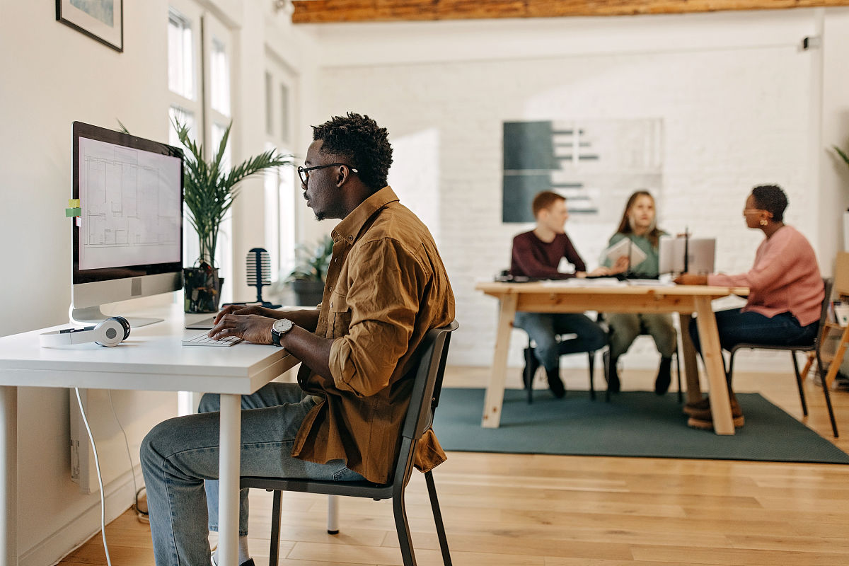 倾听剧本演员七人时间10分钟