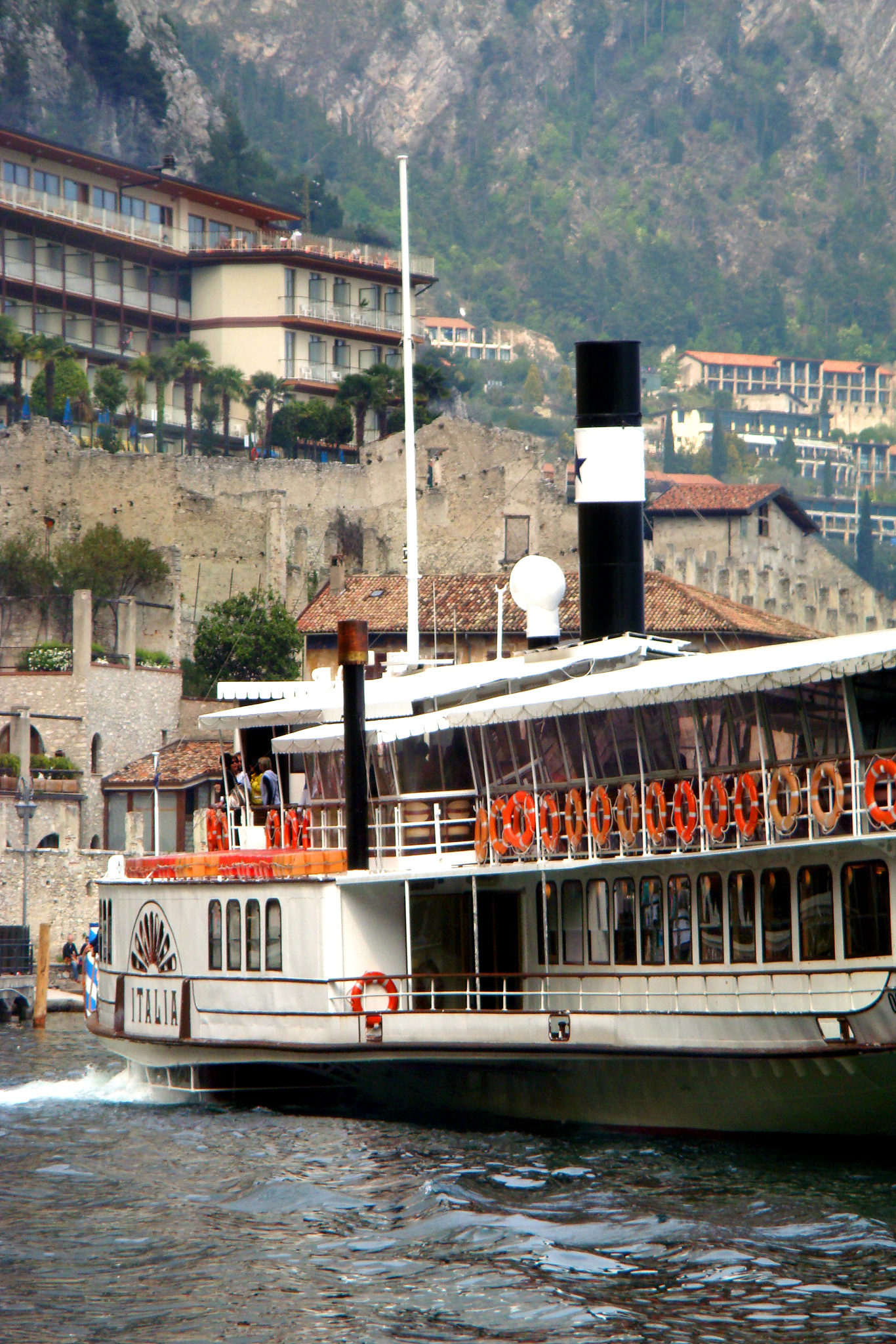 广州城市职业学院国际邮轮乘务管理专业怎么样？就业前景如何？