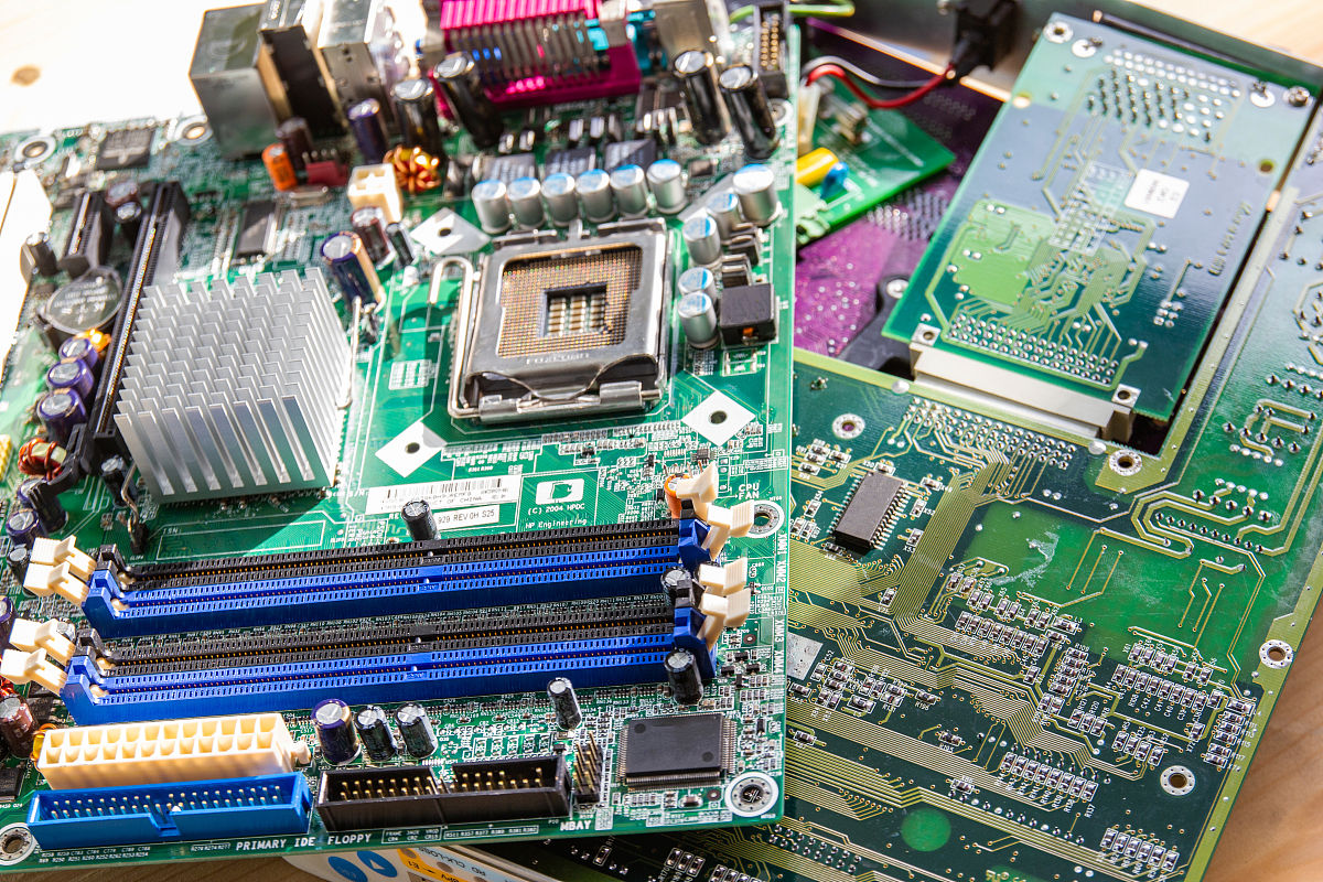 收购旧电脑店面租在哪些地方比较合适回答及拓展