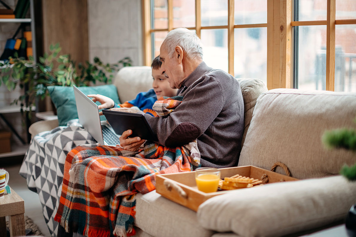 新加坡护士职业发展路径：从初级到专家