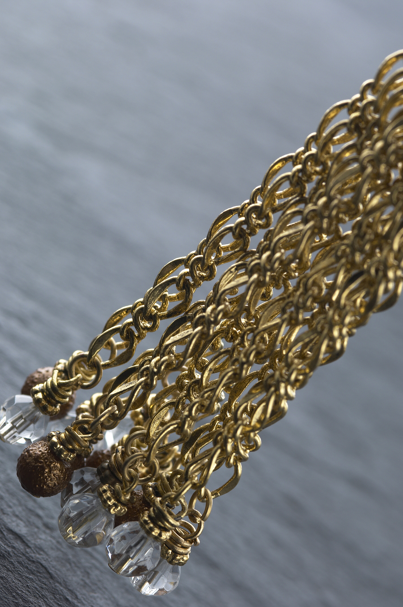 Cargo Securing: 20-Ton Chains & Straps for Secure Transport