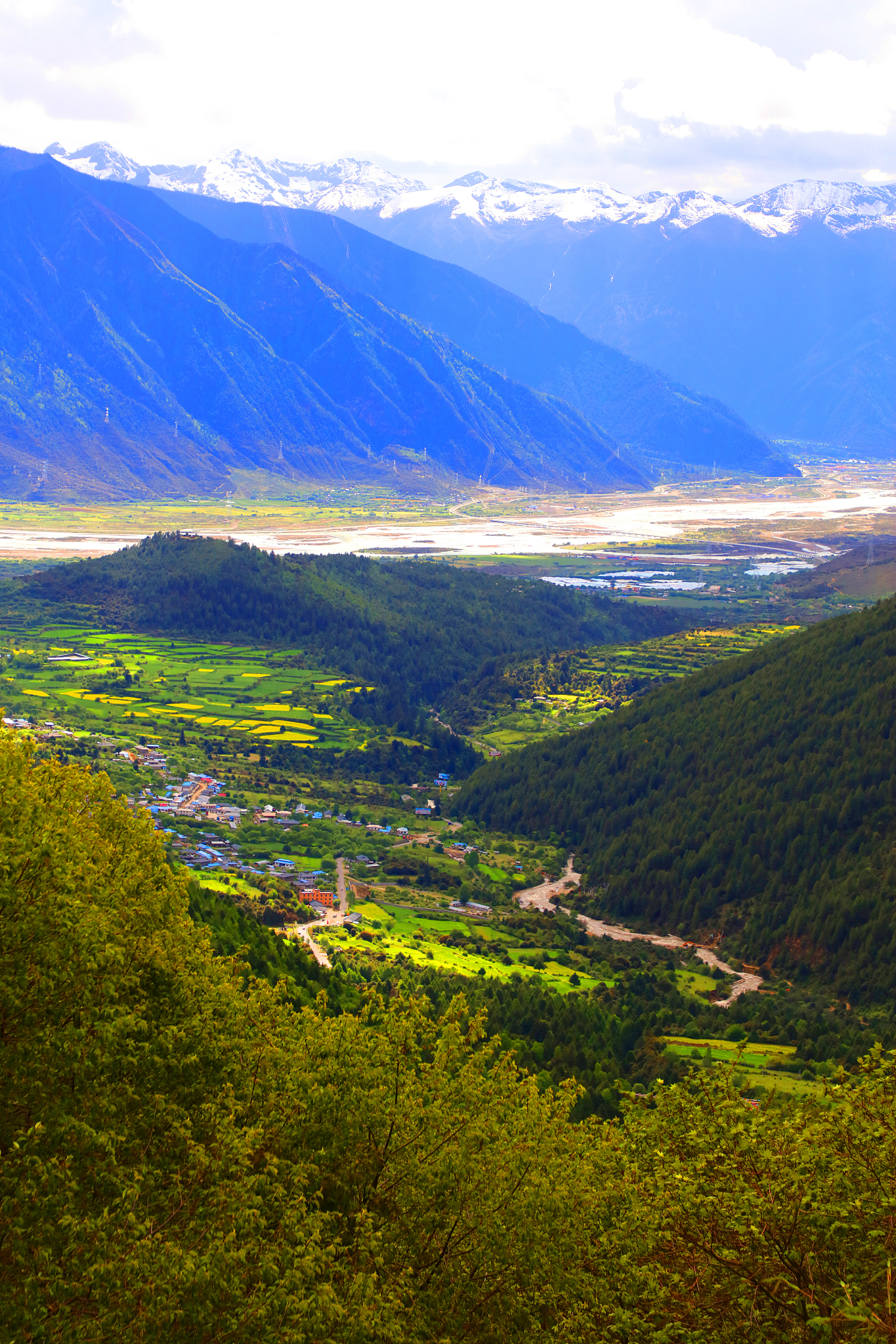 芒康到八宿自驾游路线及距离 - 313公里穿越林芝草原