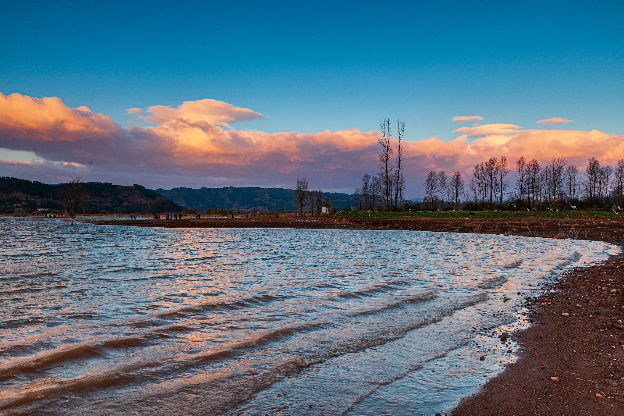 曲靖中专学校就业前景好的有哪些？