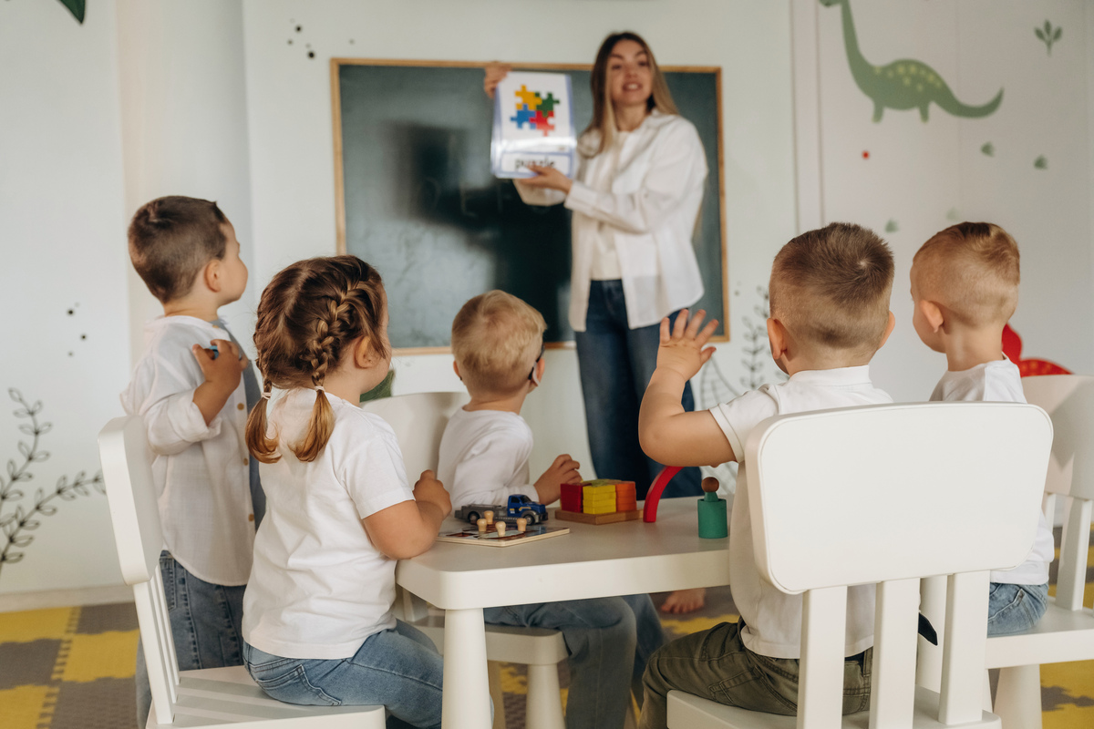 Teaching Children Right From Wrong: Importance and Early Learning