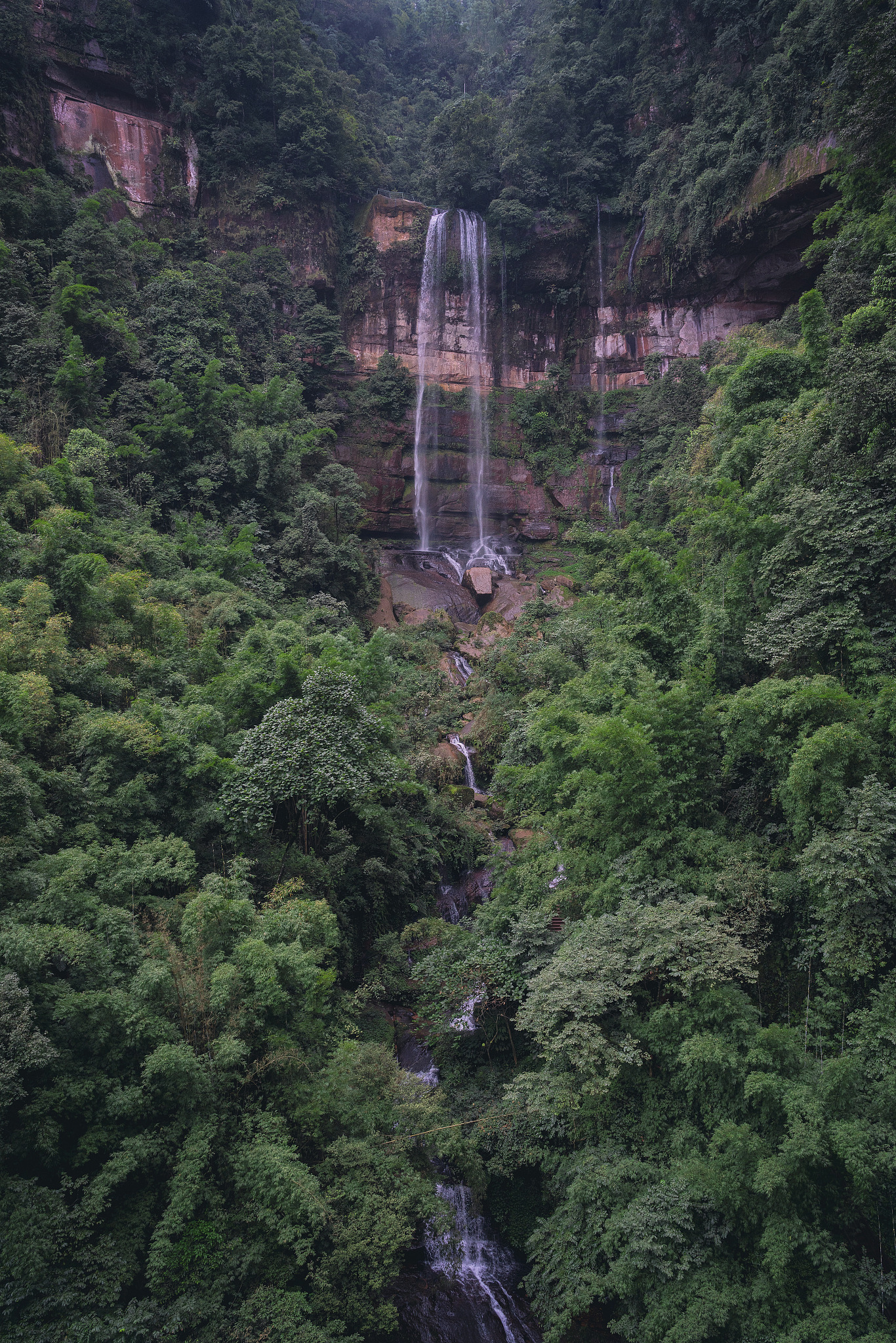 贵州赤水佛光岩：避暑胜地，感受山水温柔