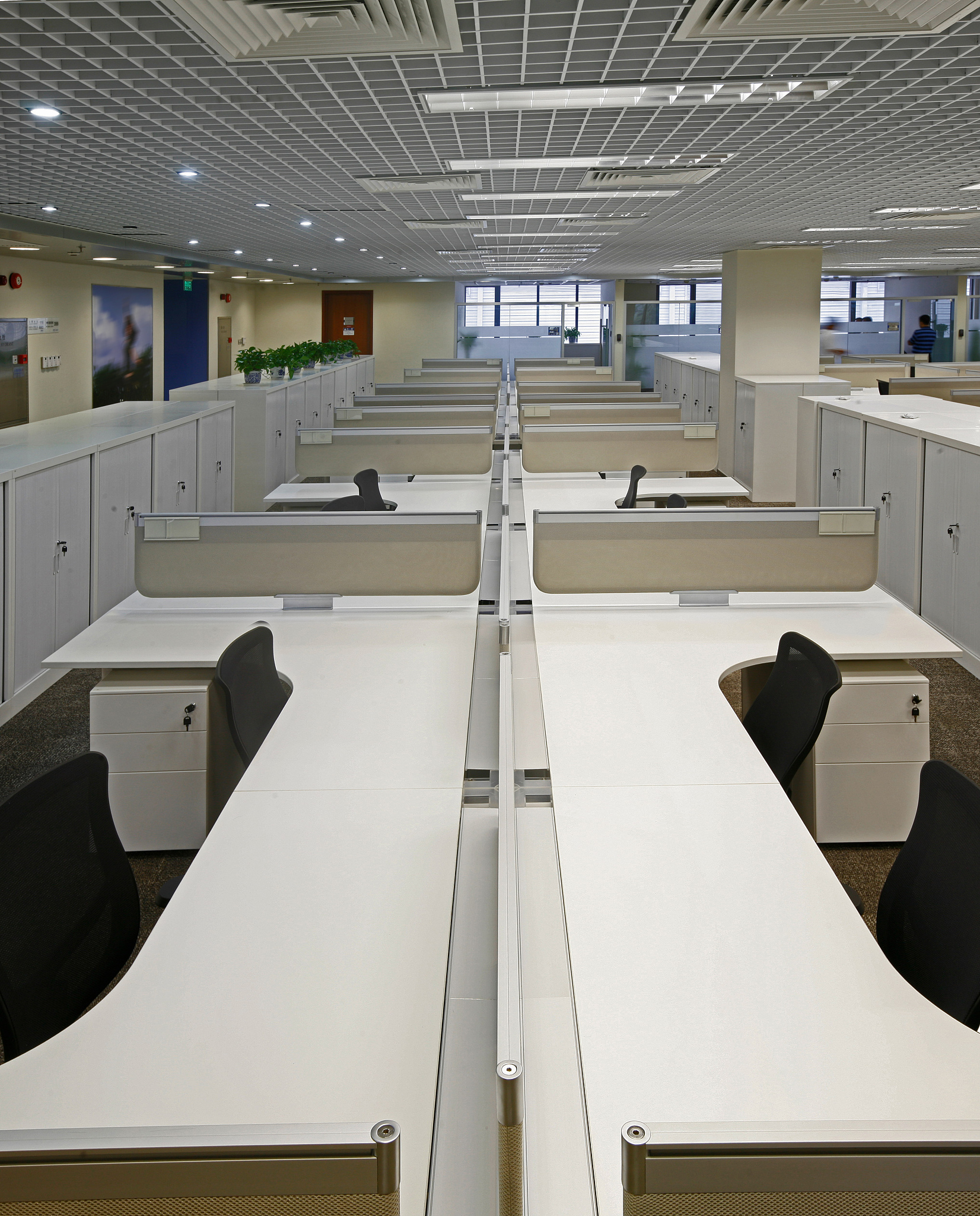 秦皇岛东方航空服务中等专业学校设施设备怎么样