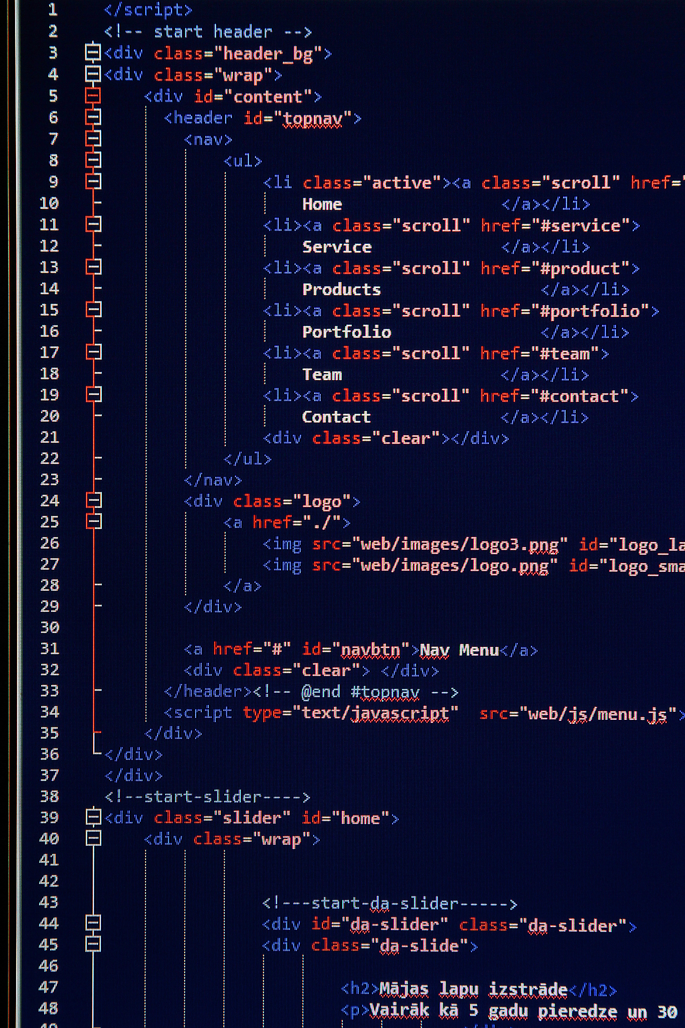 C语言位运算数据解析：解析温度、湿度、门和灯状态