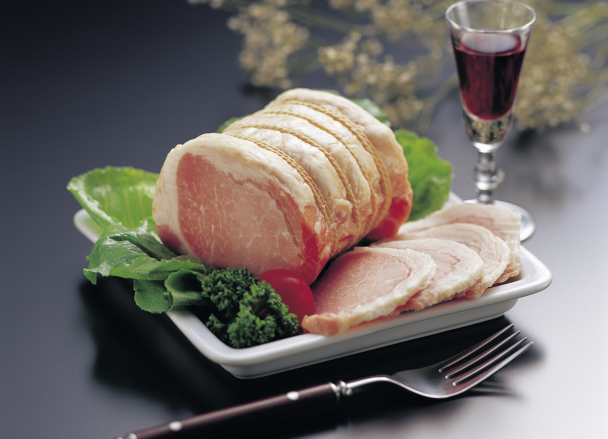 波兰特产：香肠、饺子、奶酪、蜂蜜等 - 探索波兰美食