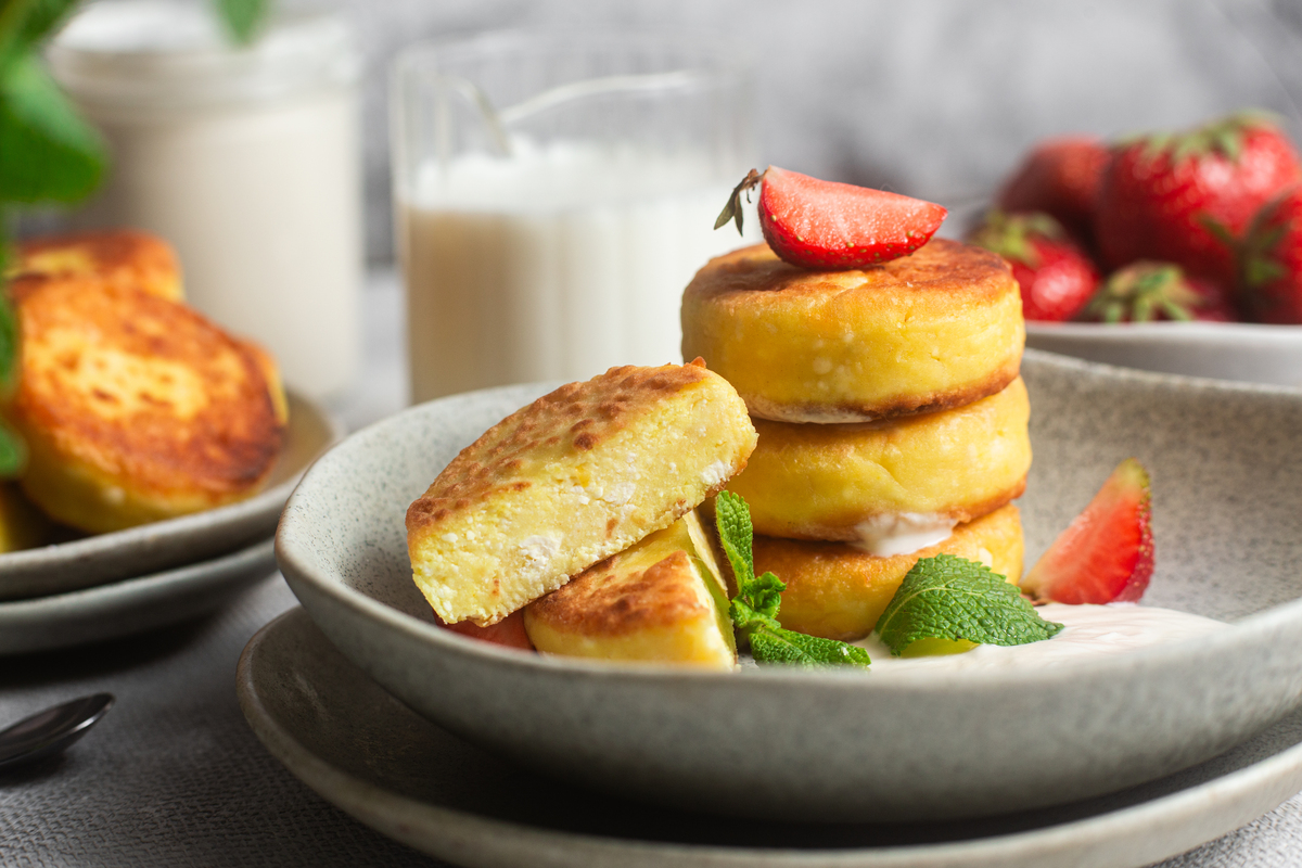 Identify three generic uses of different precooked food types subject to chilling and freezing