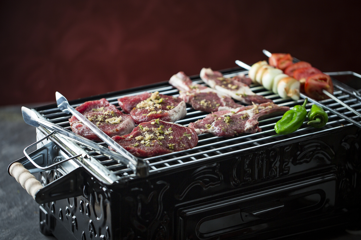 30种美味烤箱菜谱：蔬菜、肉类、海鲜和面包