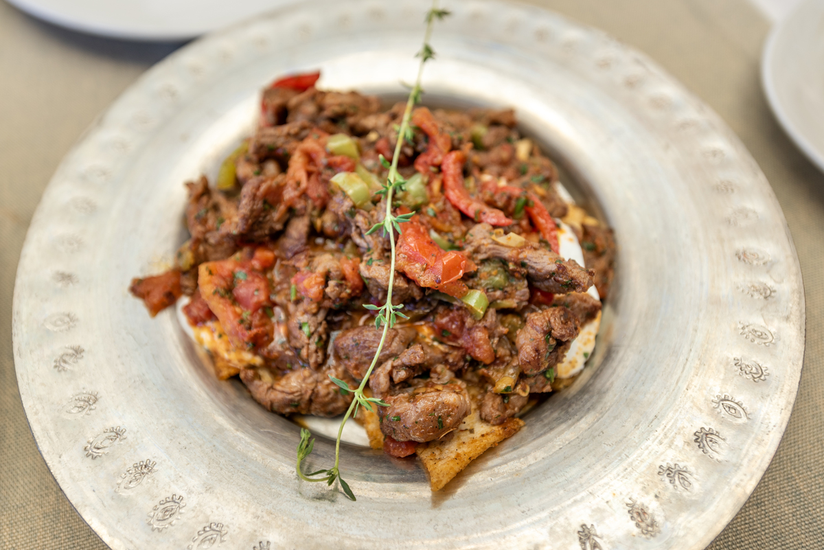 孜然羊肉做法，鲜嫩不膻，比烤肉串还好吃！