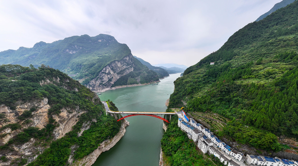 重庆云阳旅游攻略：景点、美食、住宿推荐