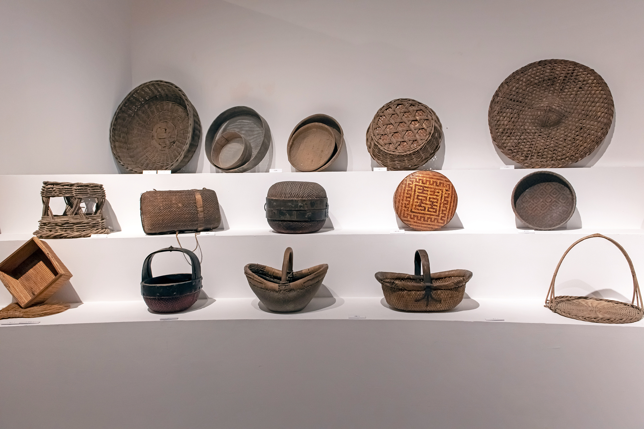 陶艺转盘在中世纪可以制作吗