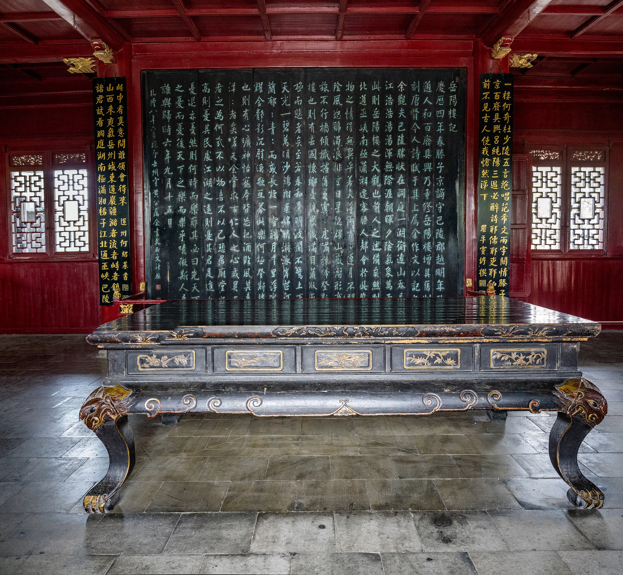 老舍笔风再现岳阳楼壮观:诗篇媲美《岳阳楼记》 老舍笔风再现岳阳楼壮观:诗篇媲美《岳阳楼记》