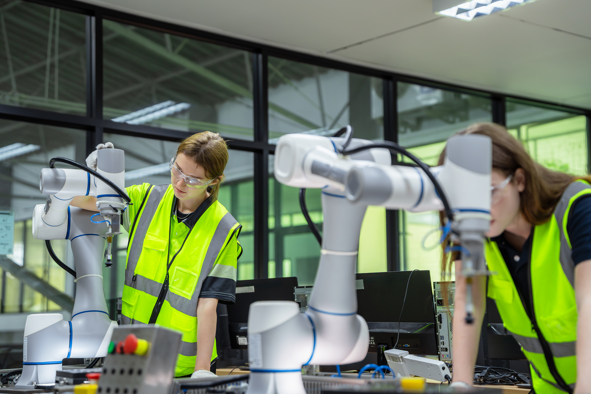 神经介入机器人领域的知名科研团队：MIT、斯坦福等