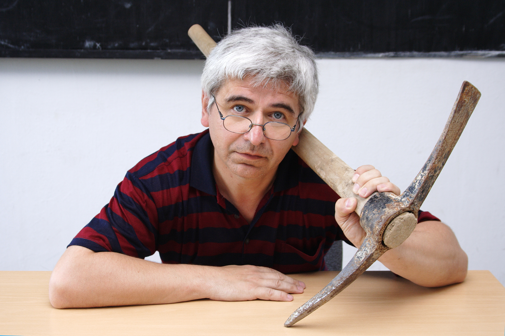 广安渝工职业技术学校2022年招生简章 - 培养高素质技能人才