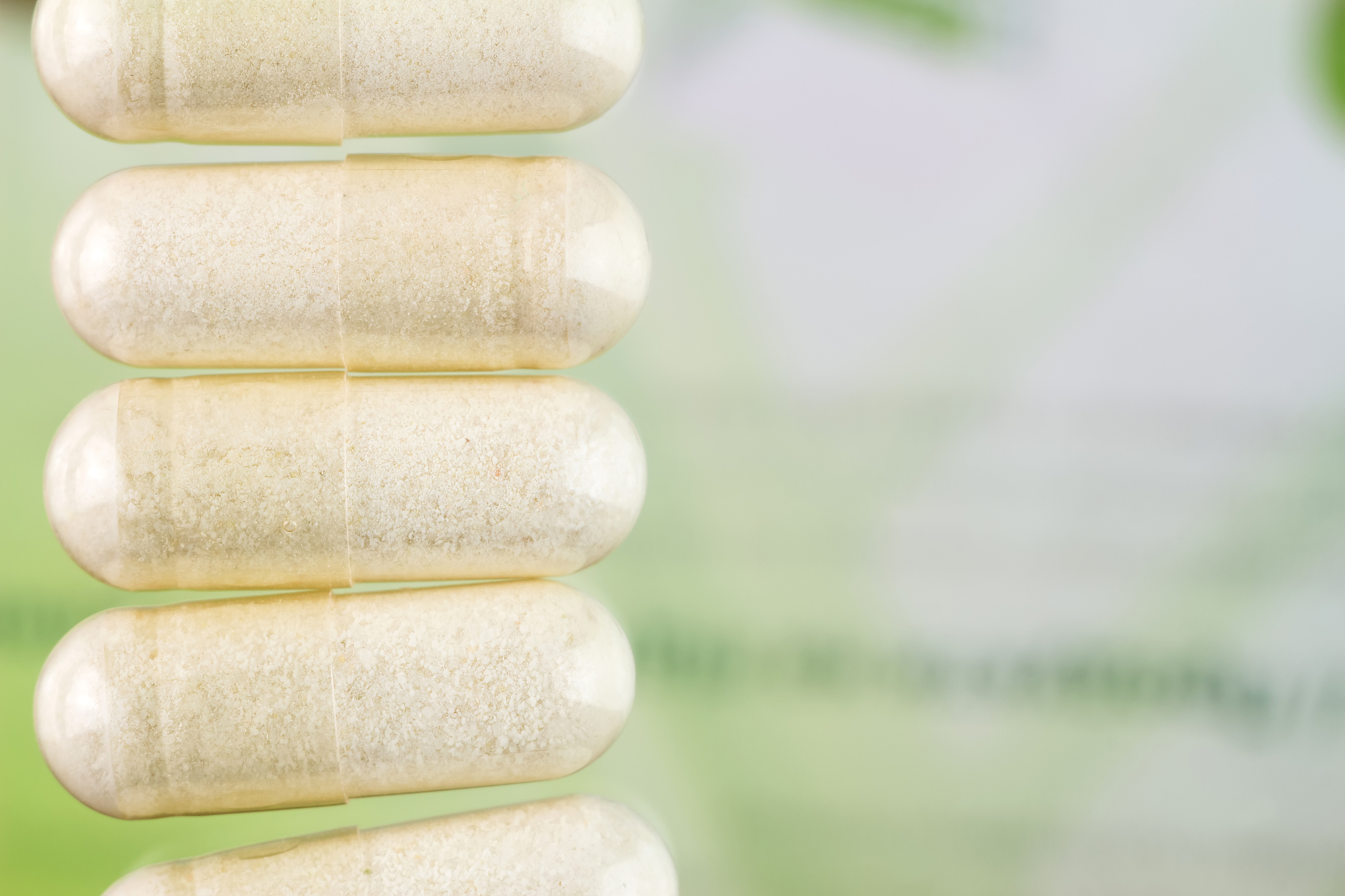 硫酸氨基葡萄糖和盐酸氨基葡萄糖的区别：用途和应用