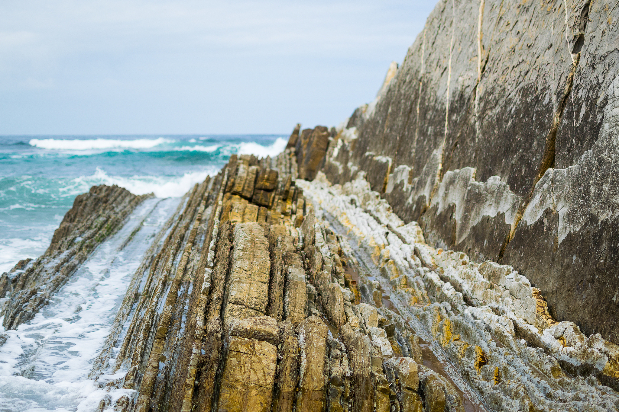 成都铁路学校：地铁与轻轨的区别，以及更多铁路知识