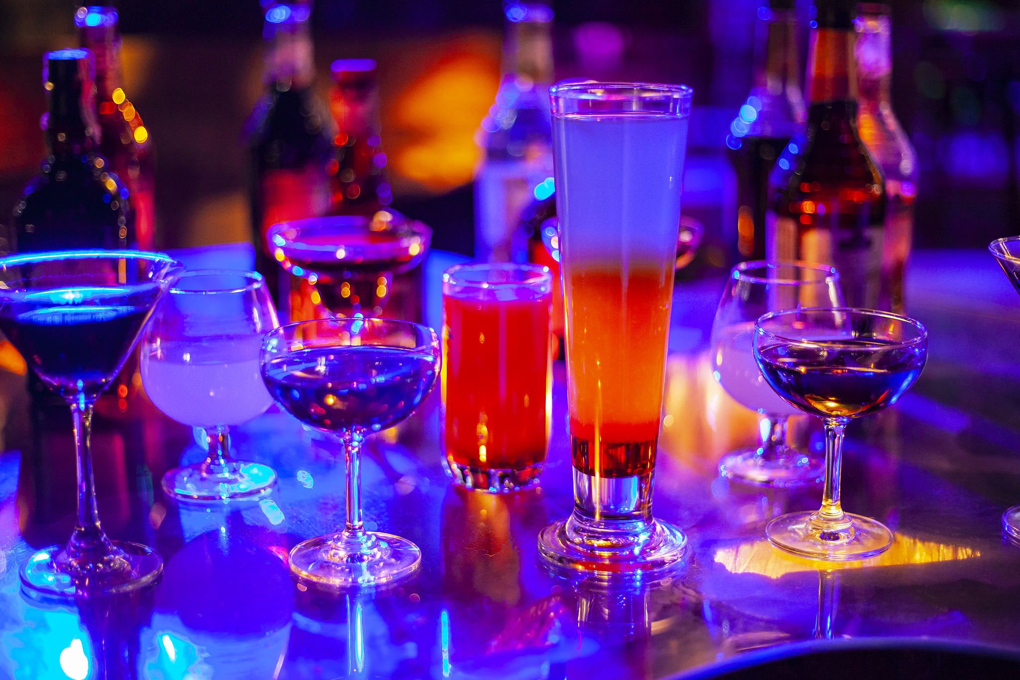 宣传酒吧的抖音视频脚本文案