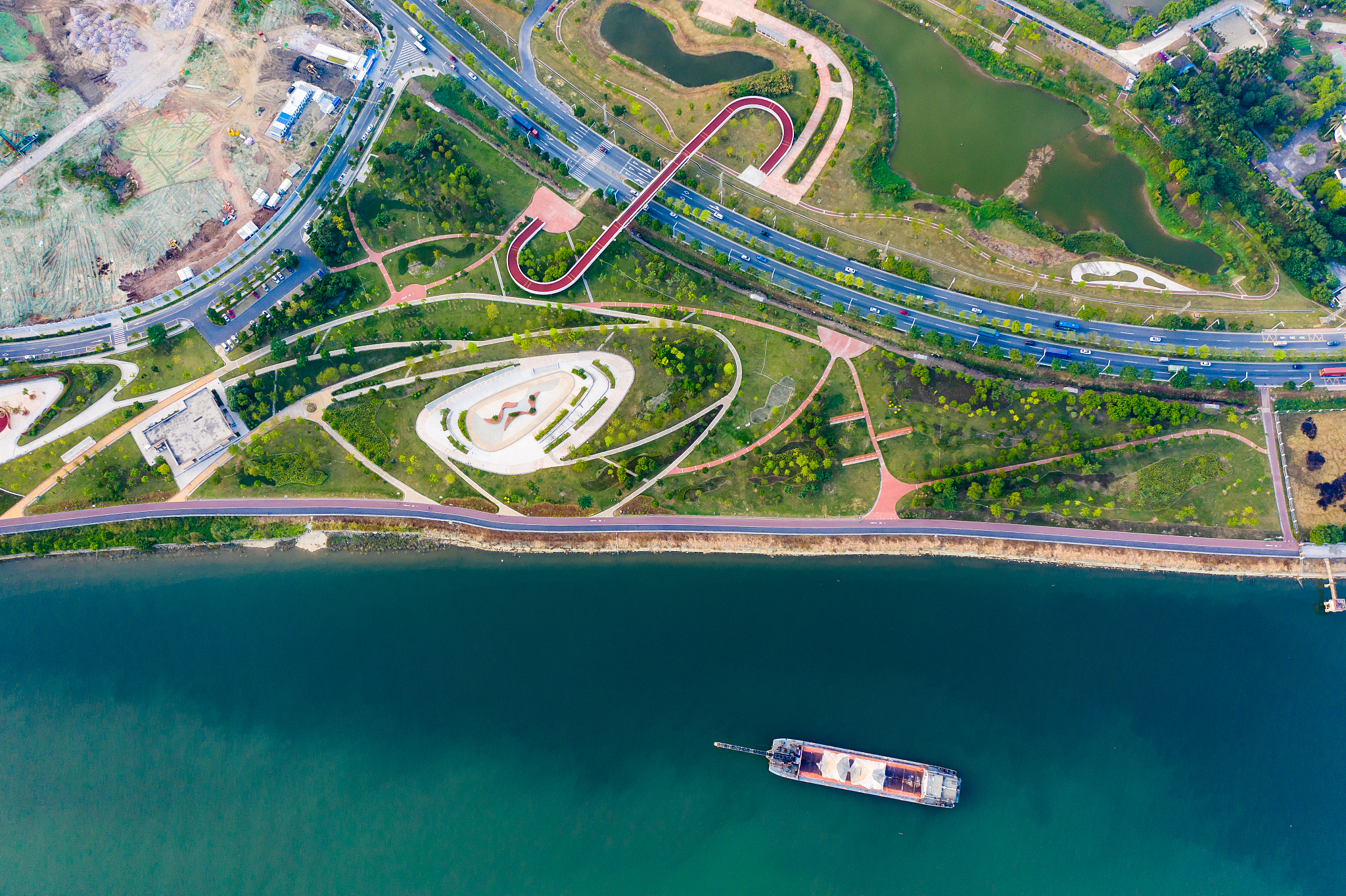 2022年新天津生态城：绿色、智慧、可持续发展的未来之城