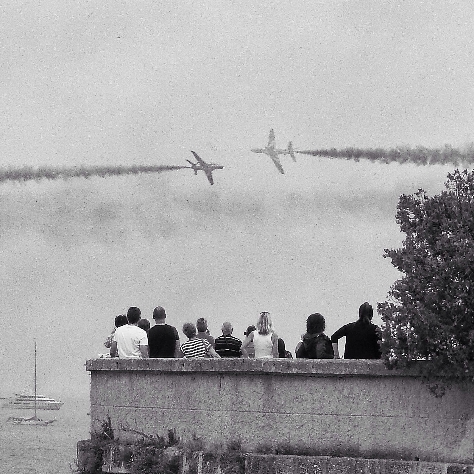 1999年大事记：加入世贸、南海撞机、香港回归、保密协议签署