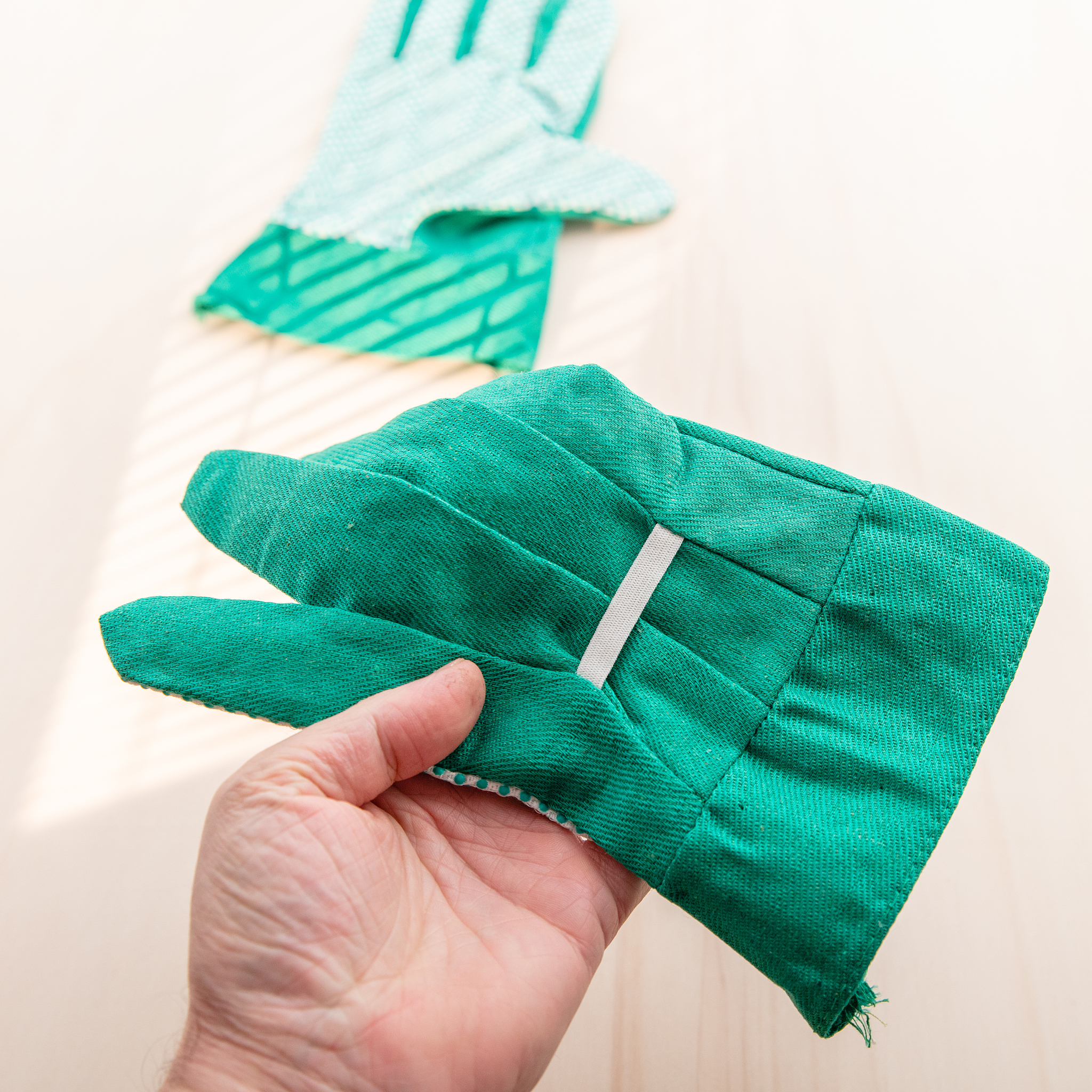 garden gloves