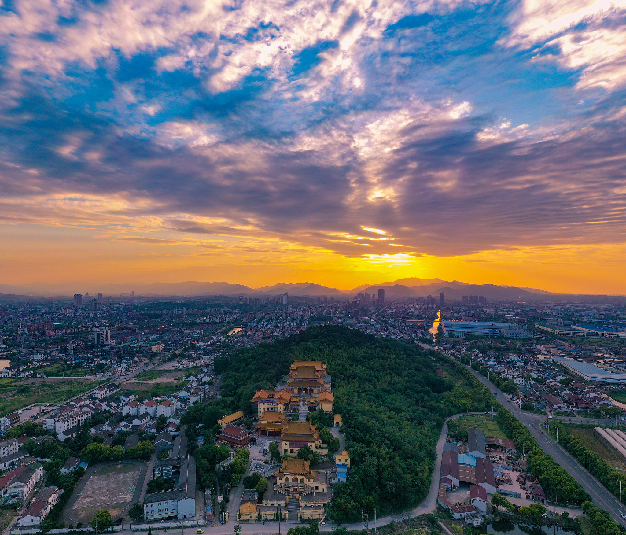 江苏宜兴高级中学怎么样？好不好？ - 宜兴高中招生入学、师资力量、教学质量分析