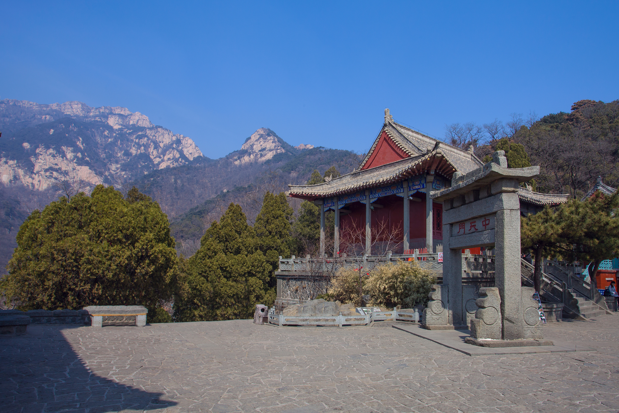 泰山旅游攻略：文艺范与美轮美奂的旅程