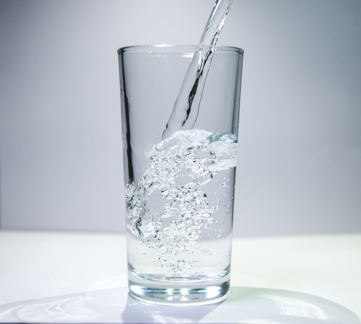 每天喝多少水才健康？你需要知道的喝水知识