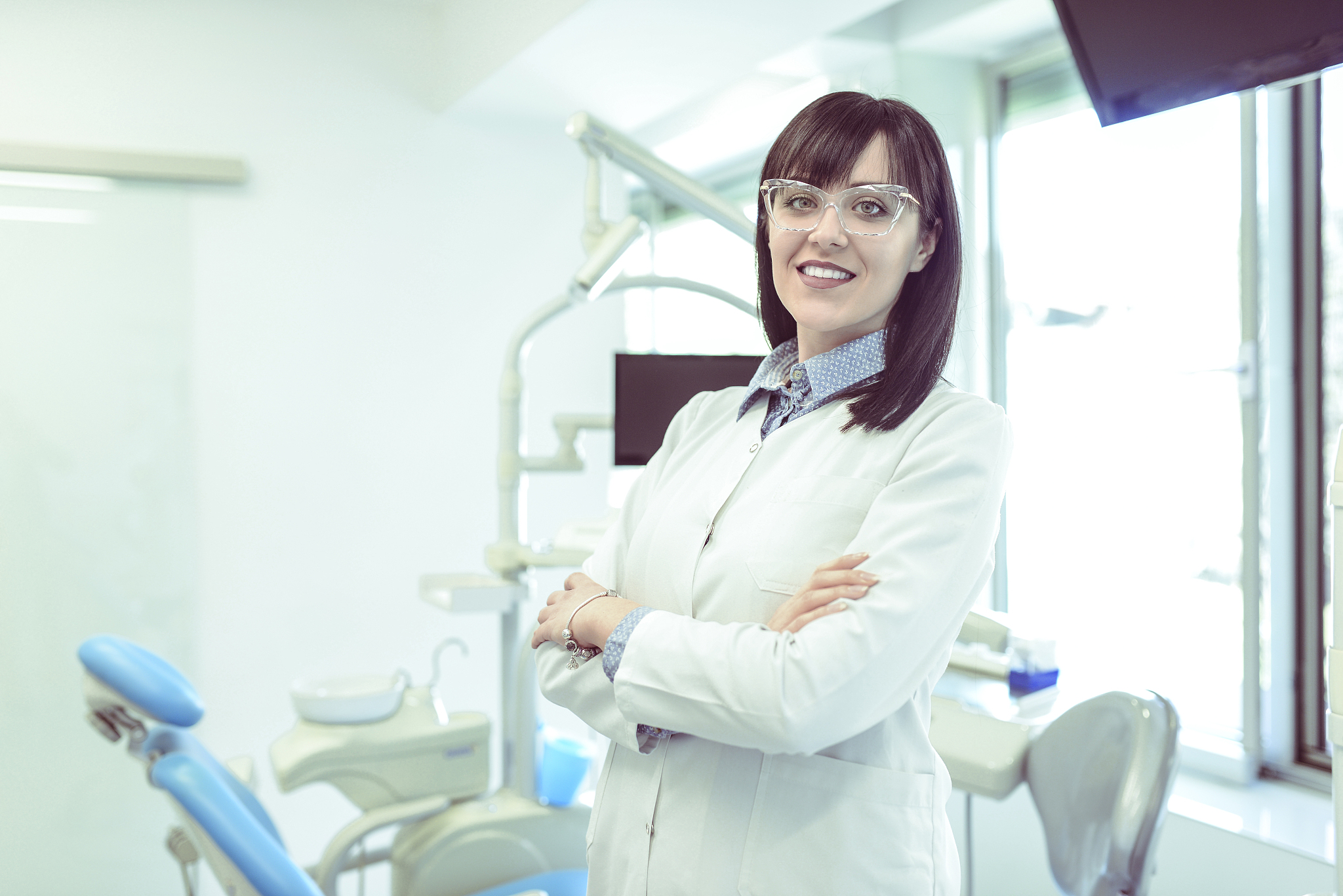 重庆市医药卫生学校女生适合学什么专业？