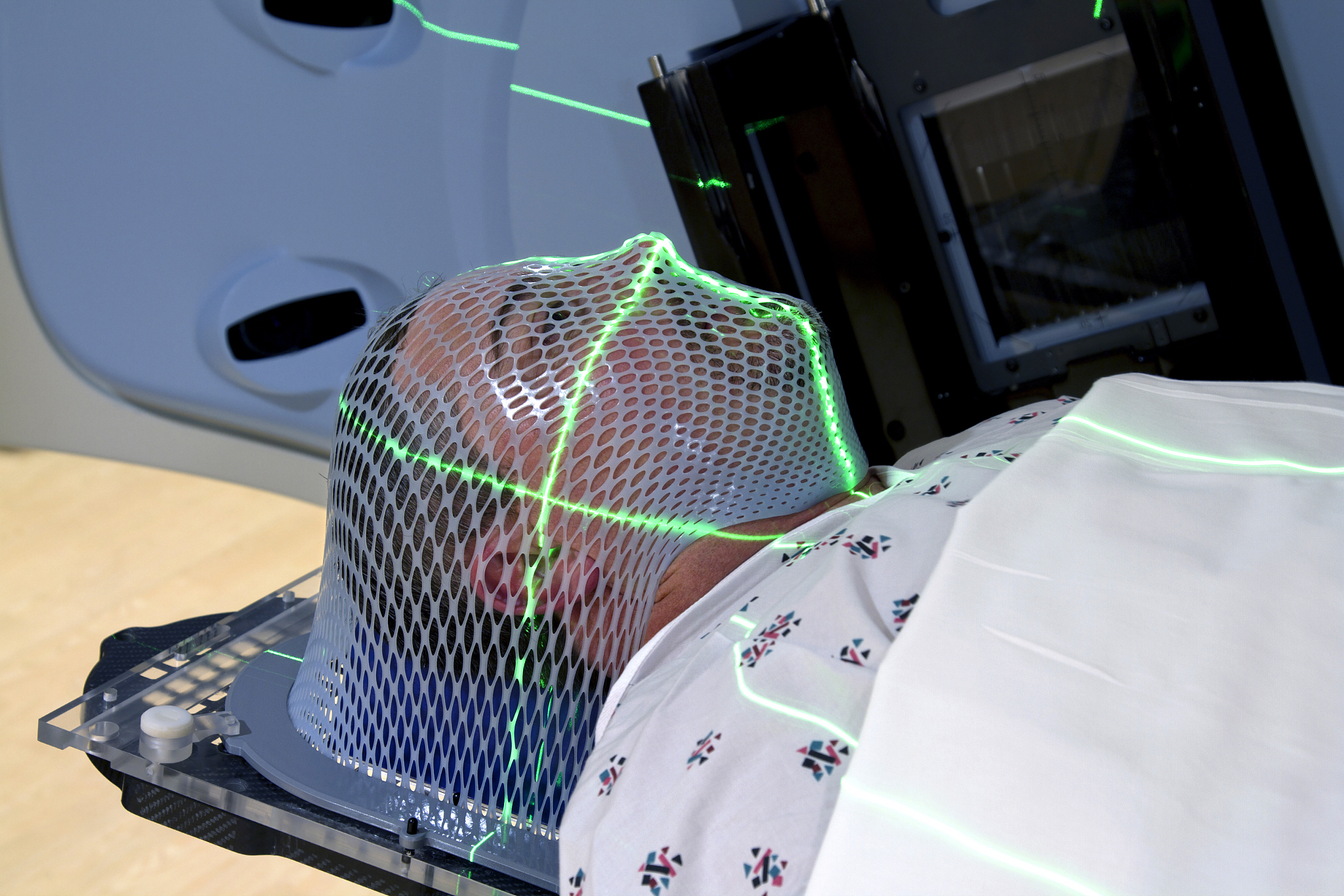 肿瘤定义：良性与恶性，症状与治疗