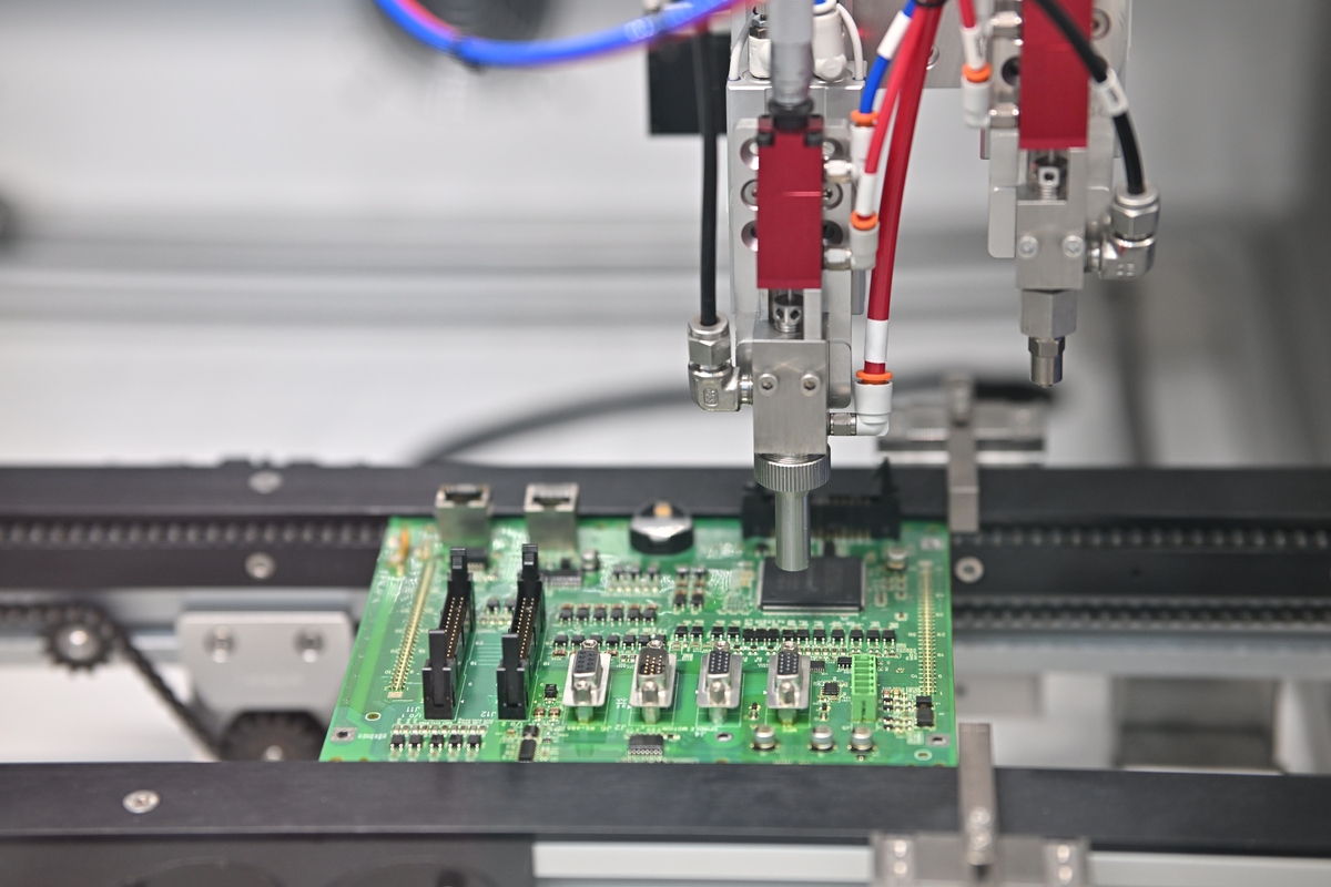 PCB 板锣板钻孔法详细步骤 - 完整指南