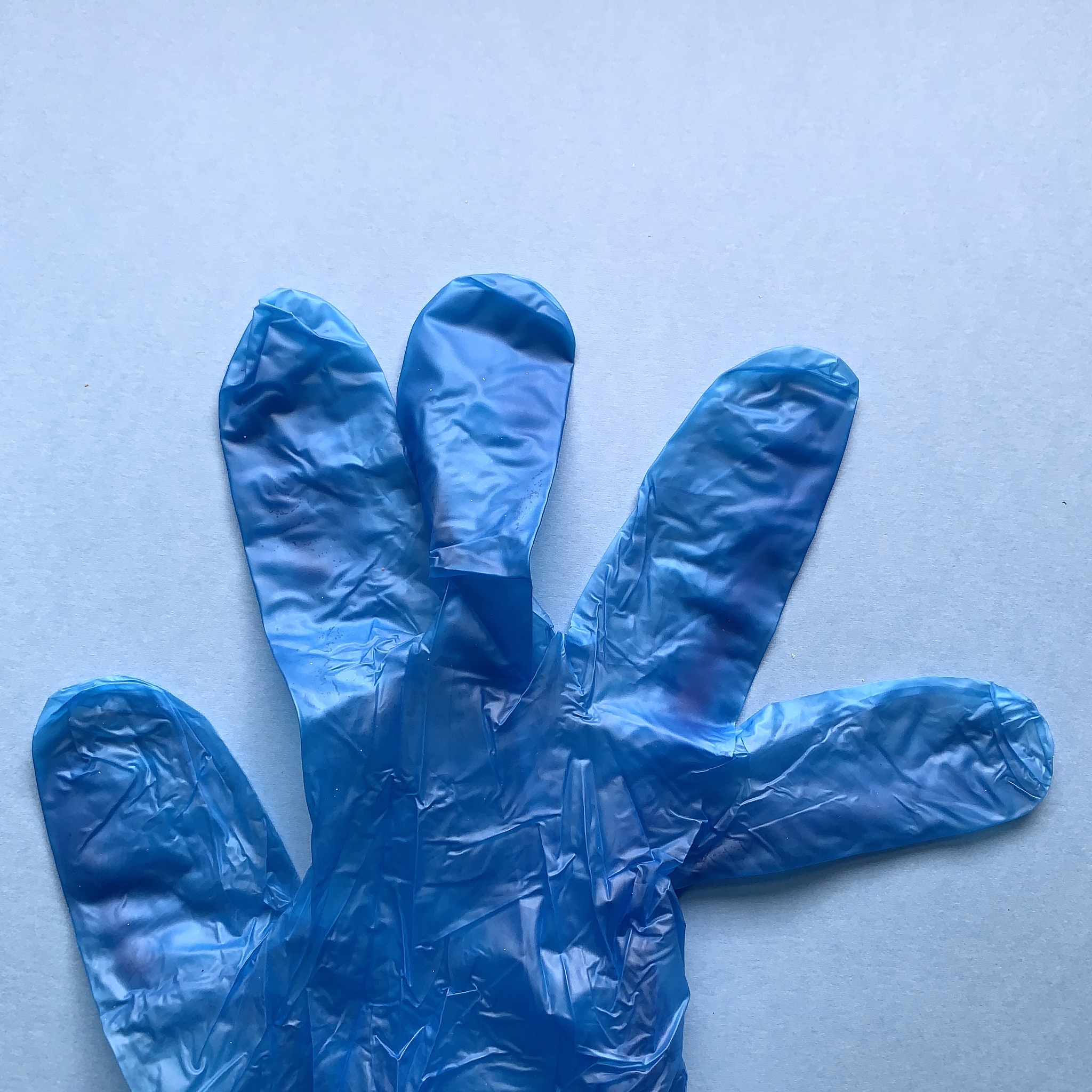 最强辐射防护服：材料解析与选择